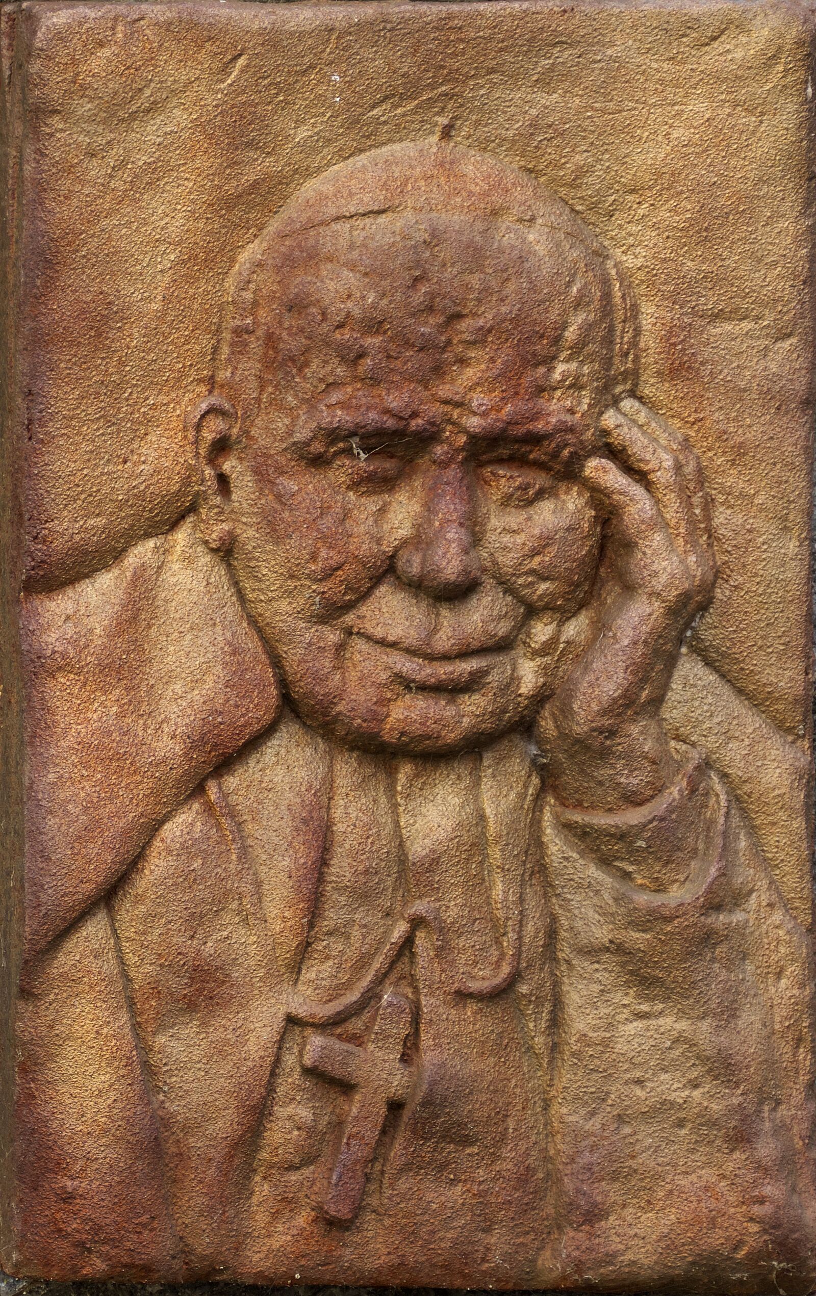 Panasonic Lumix DMC-FZ1000 sample photo. Relief, tile, portrait photography