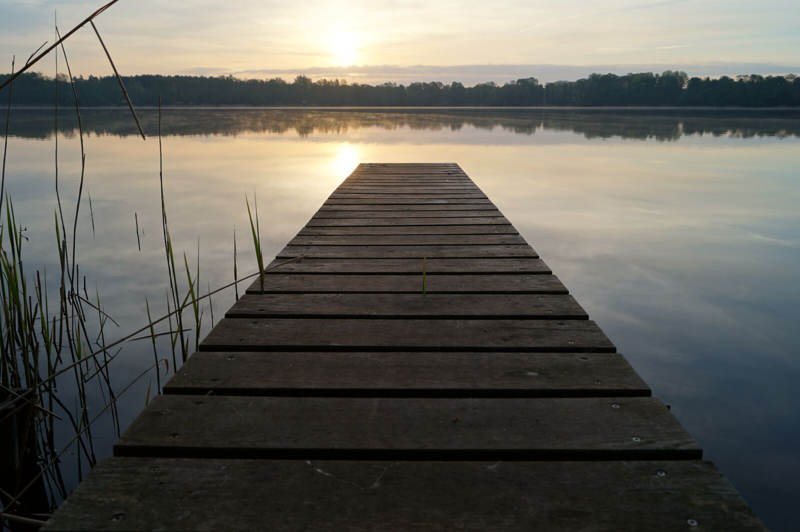 Sony DT 18-55mm F3.5-5.6 SAM II sample photo. Lake, landscape, web photography