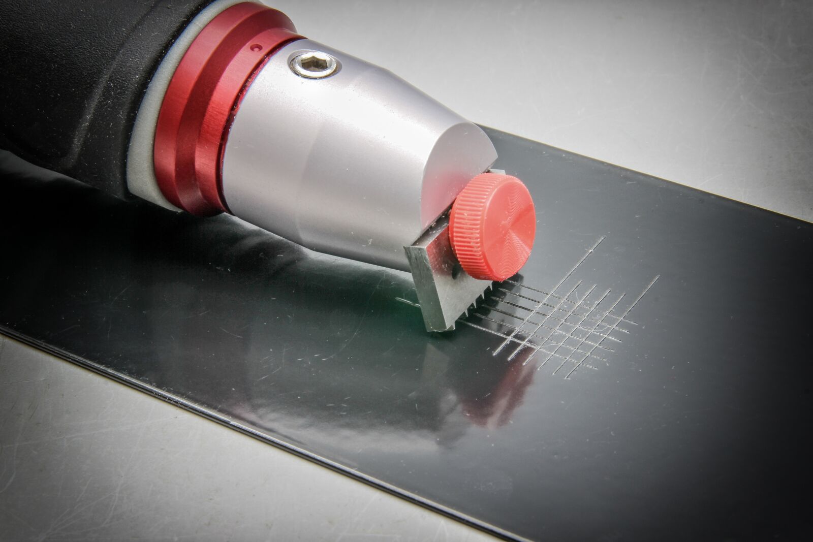 17.0 - 70.0 mm sample photo. Cross-cut, paint testing, powder photography