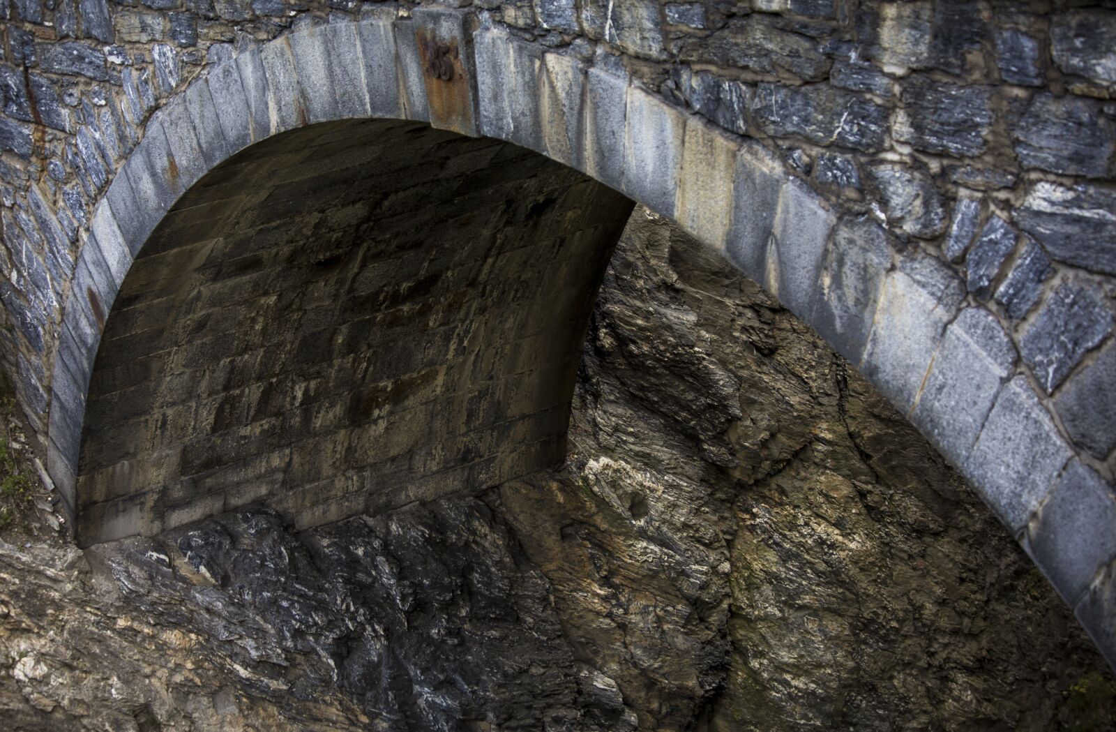 Canon EF 70-300mm F4-5.6 IS USM sample photo. Bridge, stone bridge, stone photography