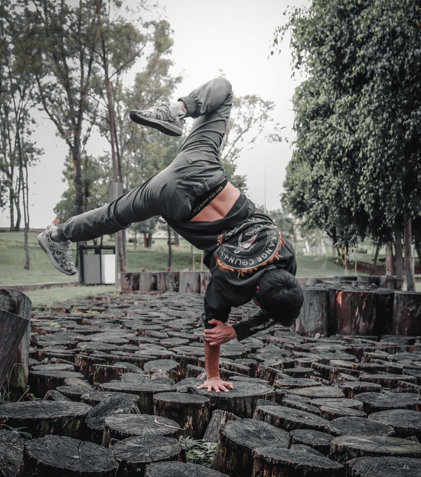 Canon EOS 200D (EOS Rebel SL2 / EOS Kiss X9) sample photo. Break dance, break, dance photography