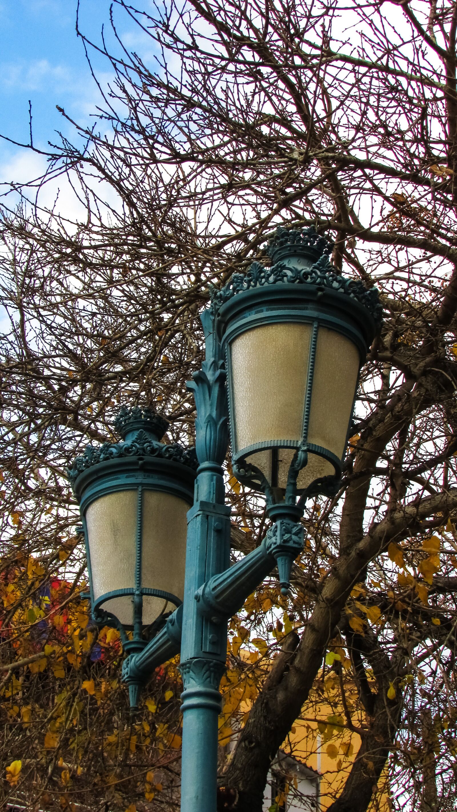 Canon PowerShot SX400 IS sample photo. Lantern, elegant, light photography