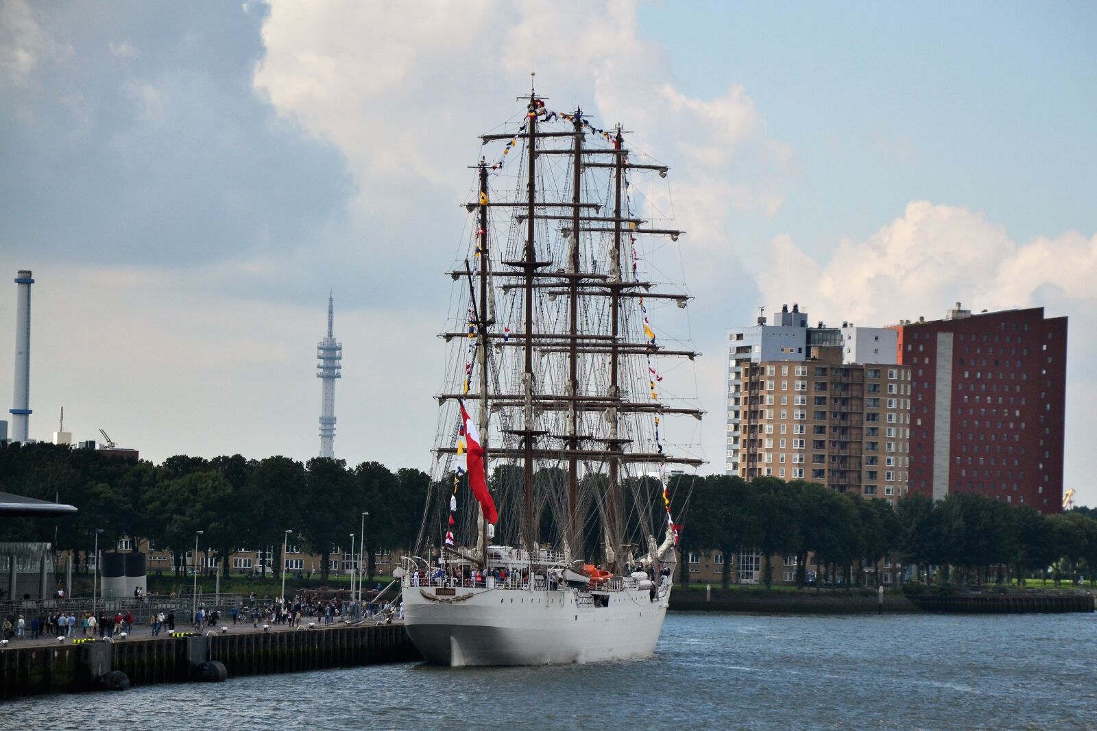 Nikon D3100 sample photo. Sailing ship, second largest photography