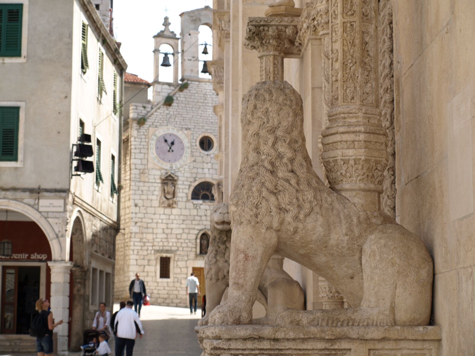 Olympus E-510 (EVOLT E-510) sample photo. Statue, sibenik, croatia photography