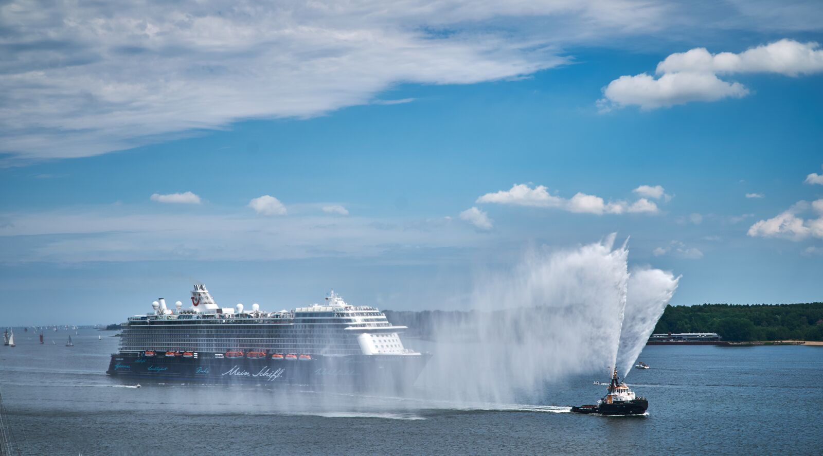 Sony a6300 sample photo. My ship, cruise, kiel photography