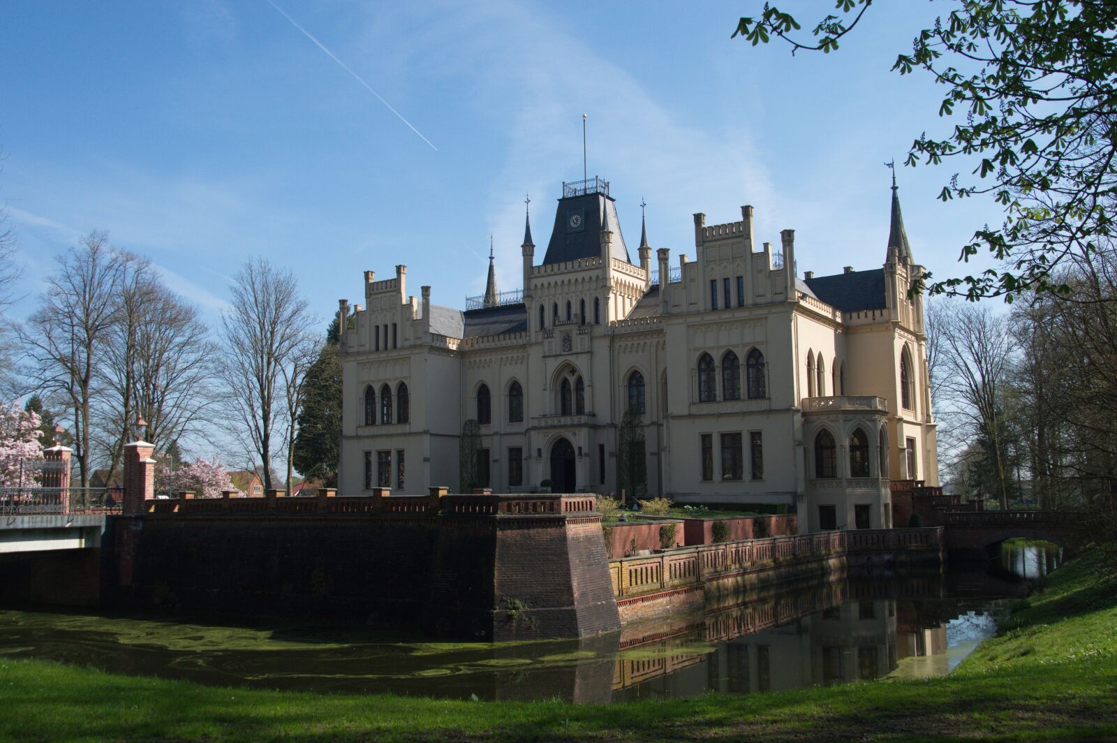 Nikon D3200 sample photo. Castle, park, landscape photography