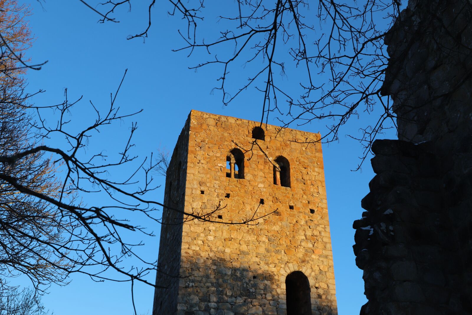 Canon EOS 6D Mark II sample photo. Architecture, himmel, gothic photography