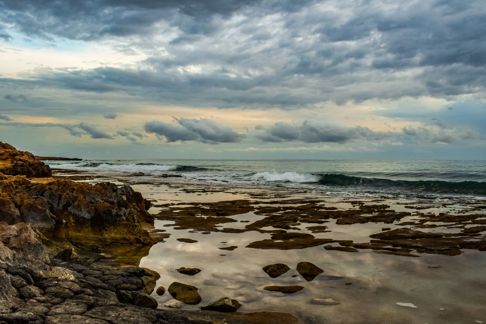 Nikon D3300 sample photo. Rocky coast, beach, sea photography