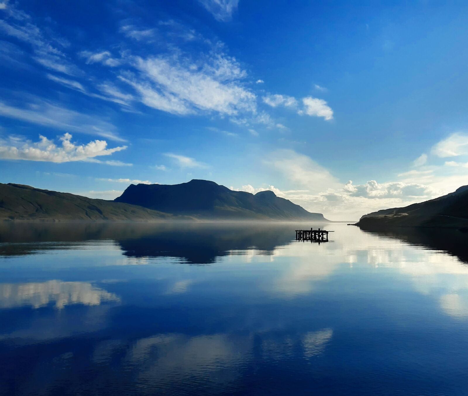 Motorola ONE VISION sample photo. Blue, bleu, lake photography