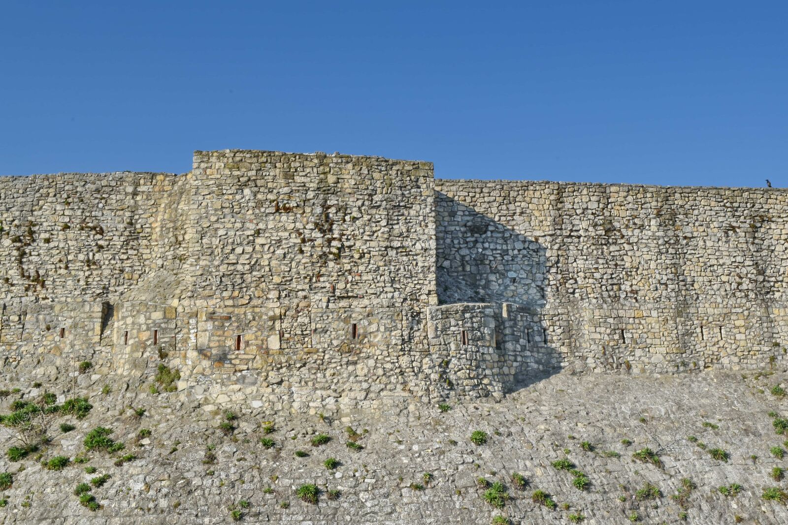 Nikon D5500 sample photo. Capital city, fortification, fortress photography