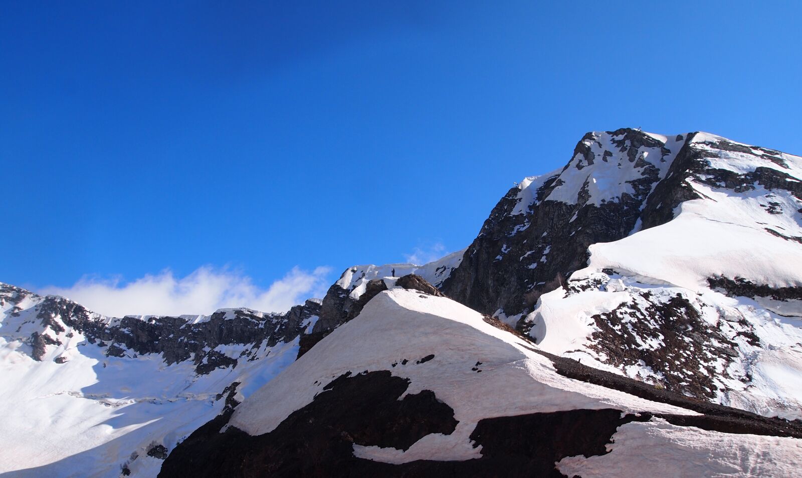 Olympus PEN E-PL1 sample photo. Mountains, cliffs, nature photography