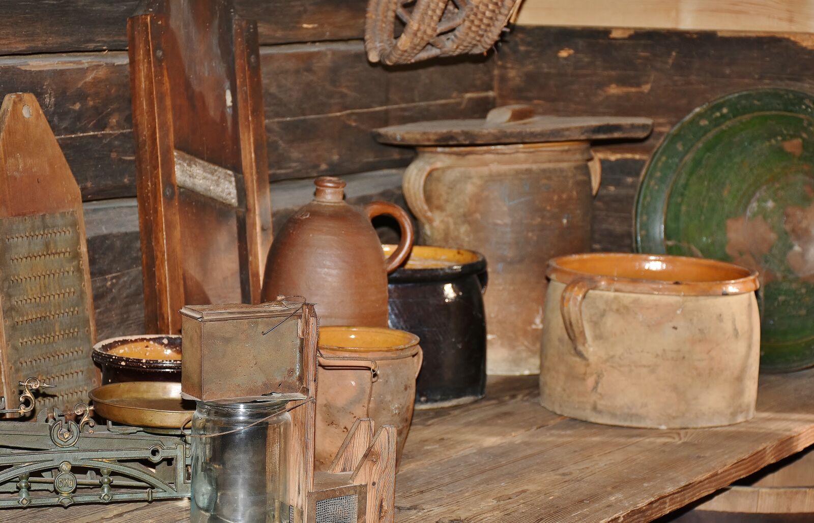 Nikon D7200 sample photo. Tableware, pots, jugs photography