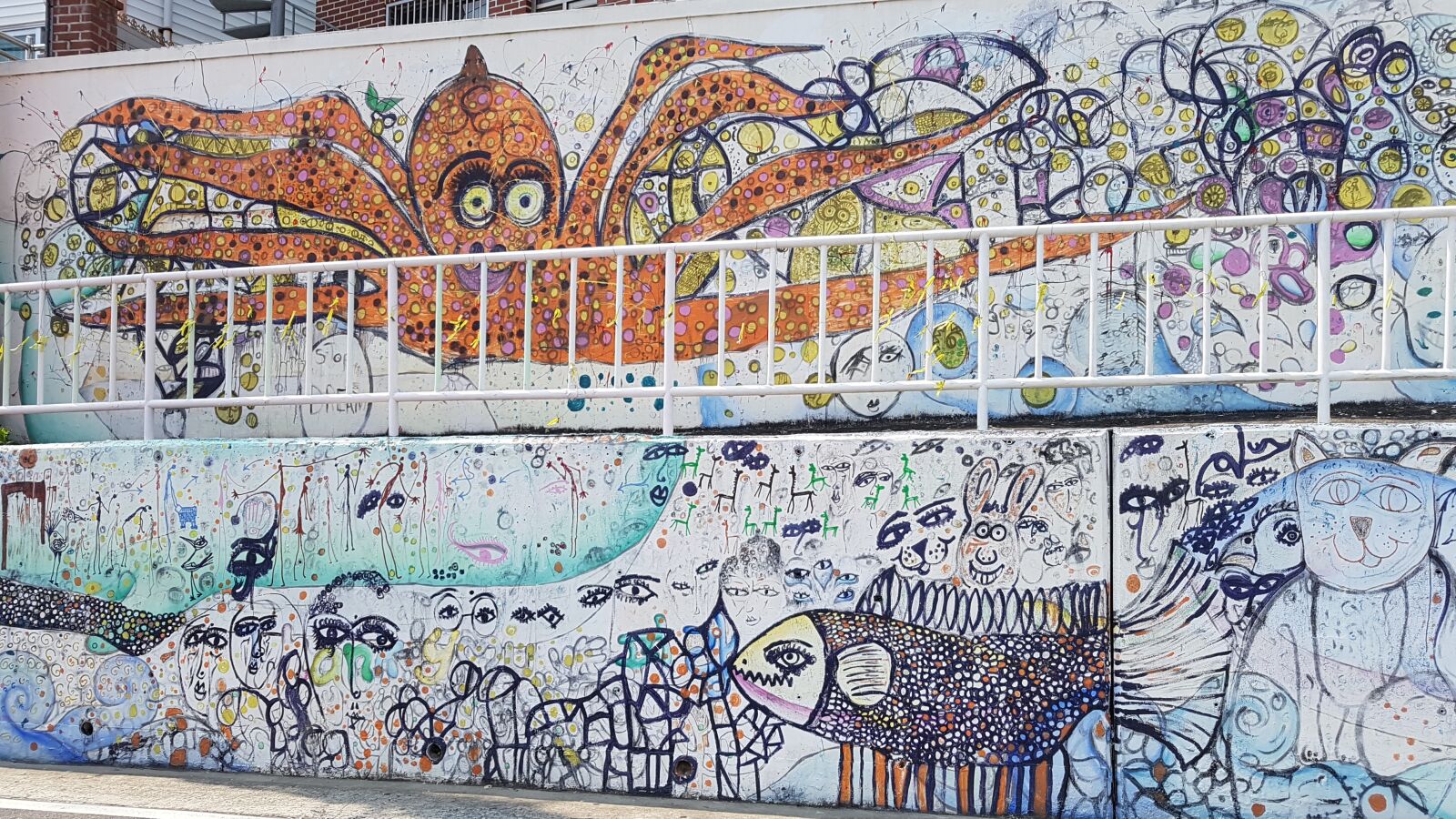 Samsung Galaxy S7 Edge sample photo. Mural, graffiti, organization photography