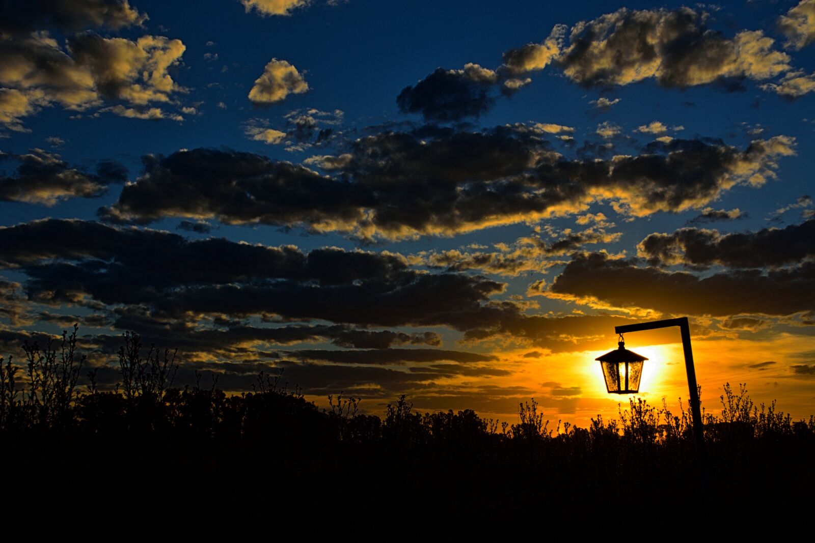 Nikon D5200 sample photo. Lantern, sunset, lanterns photography