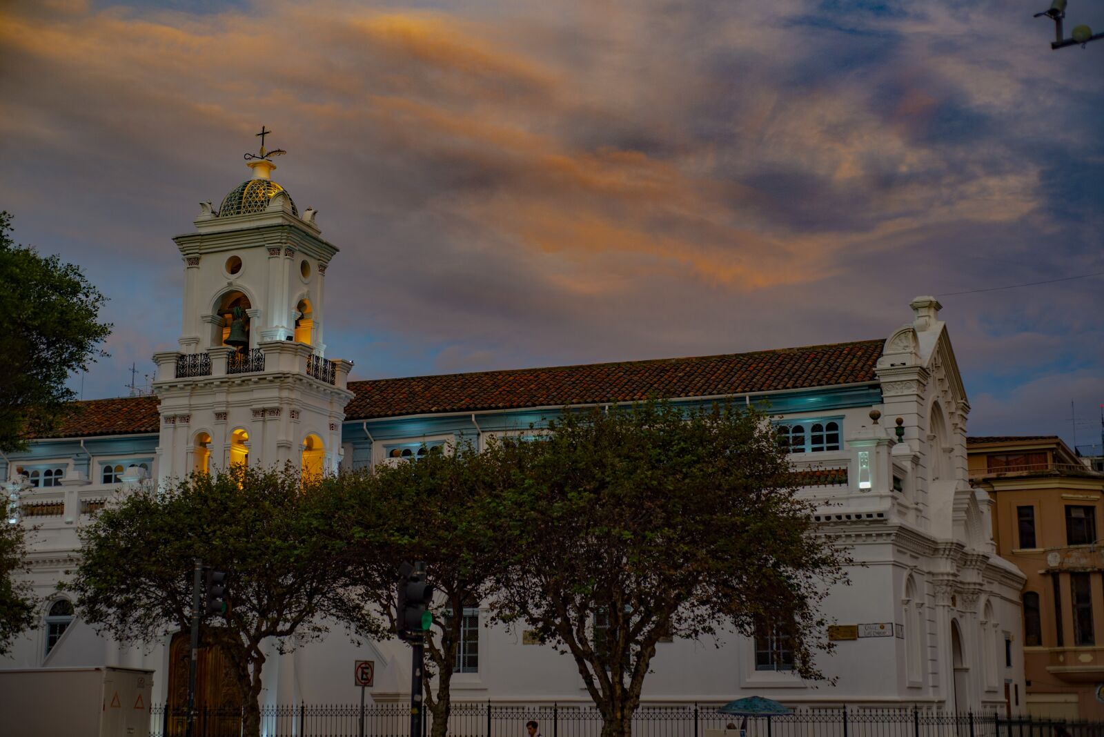 Nikon D600 sample photo. Old cathedral basin, cathedral photography