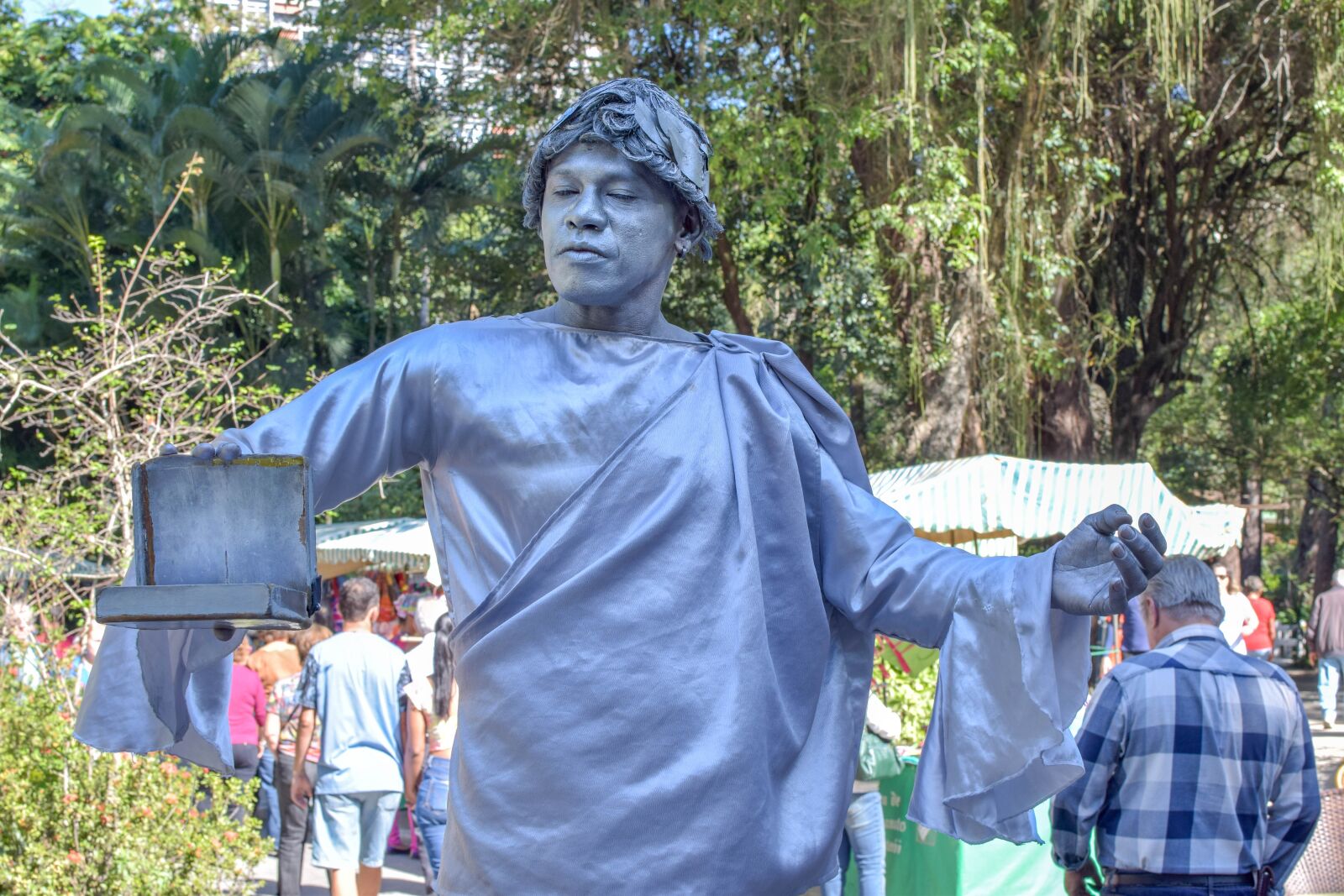 Nikon D5300 sample photo. Statue, scenic, mime photography