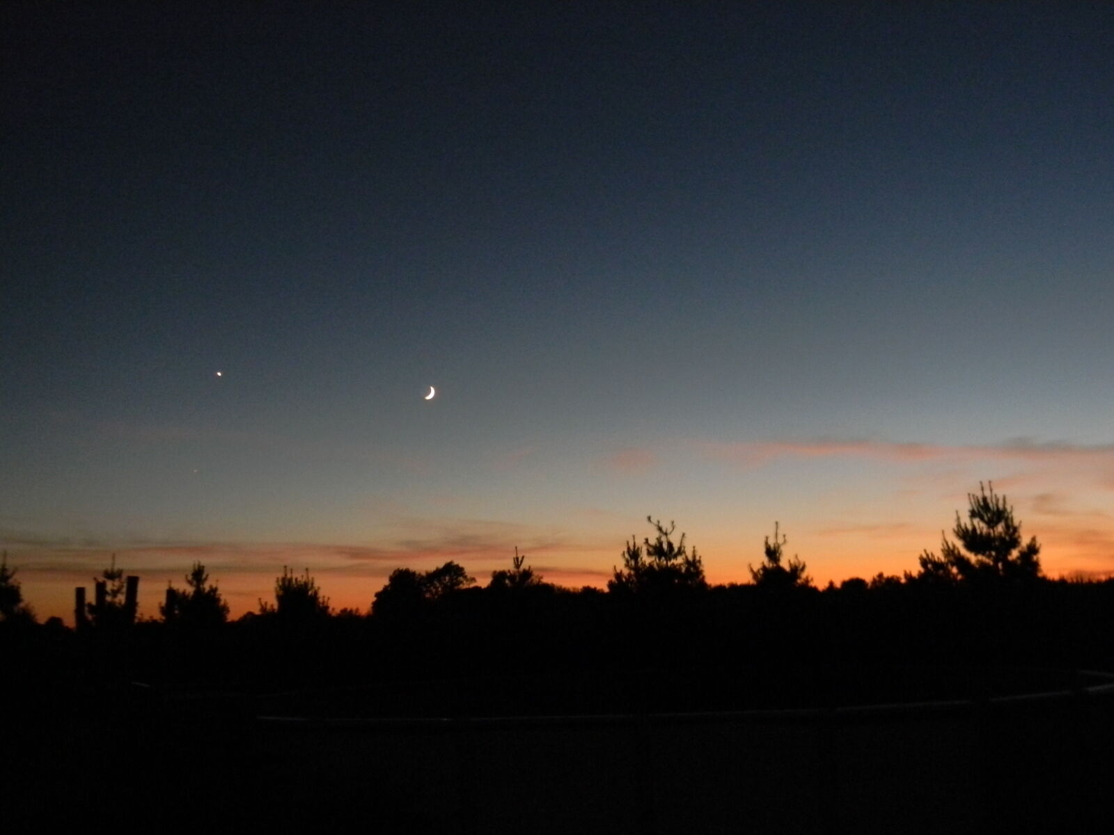 Nikon COOLPIX L105 sample photo. Evening, sky, evening, sun photography
