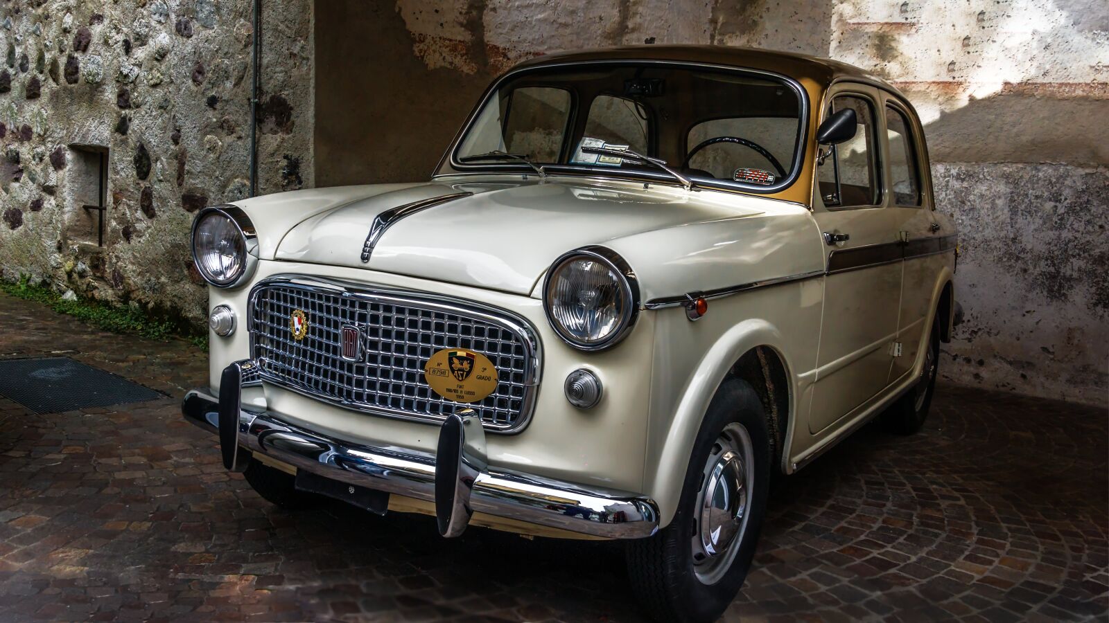 Sony SLT-A77 sample photo. Oldtimer, fiat, classic photography