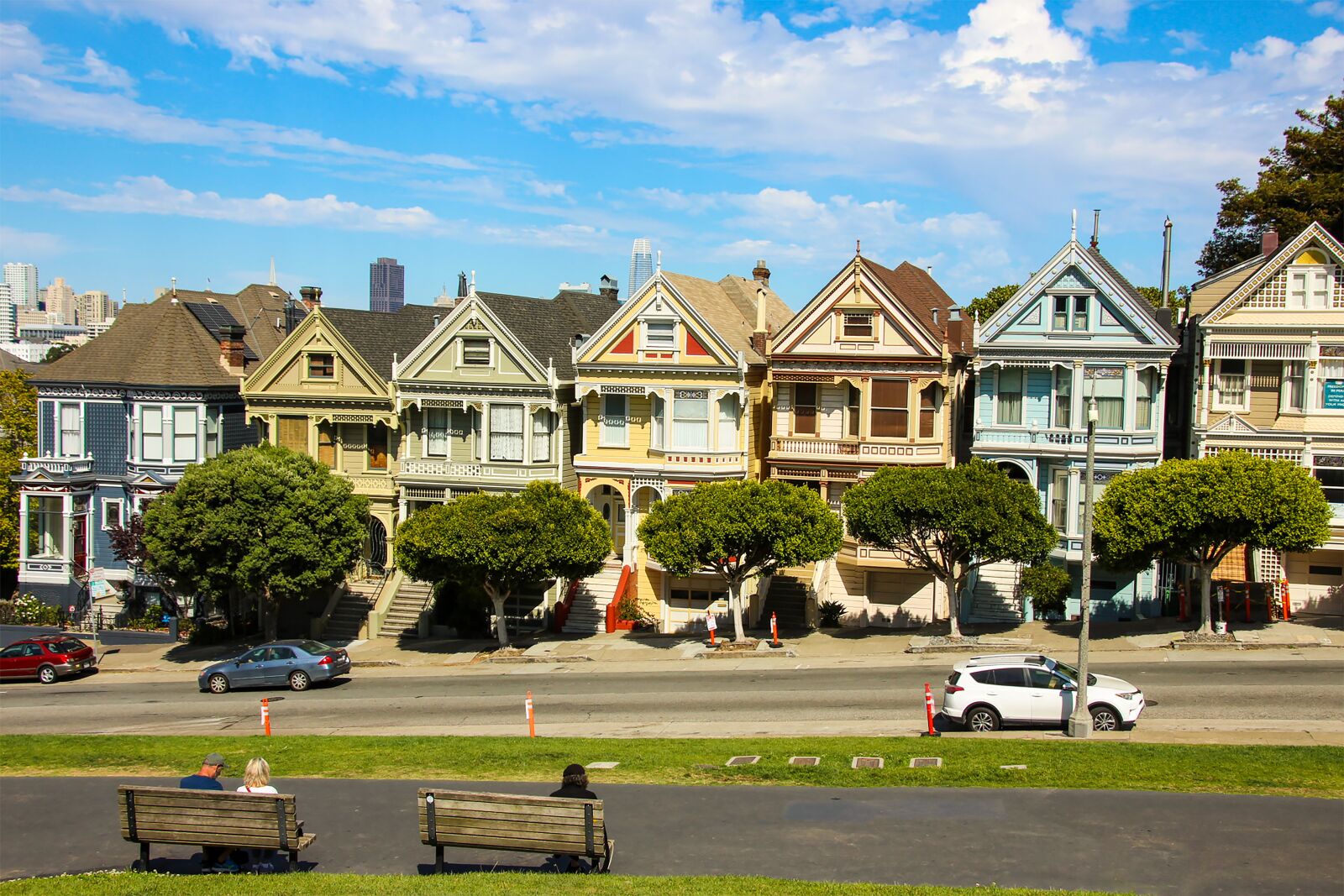 Canon EOS 600D (Rebel EOS T3i / EOS Kiss X5) sample photo. Painted ladies, san francisco photography