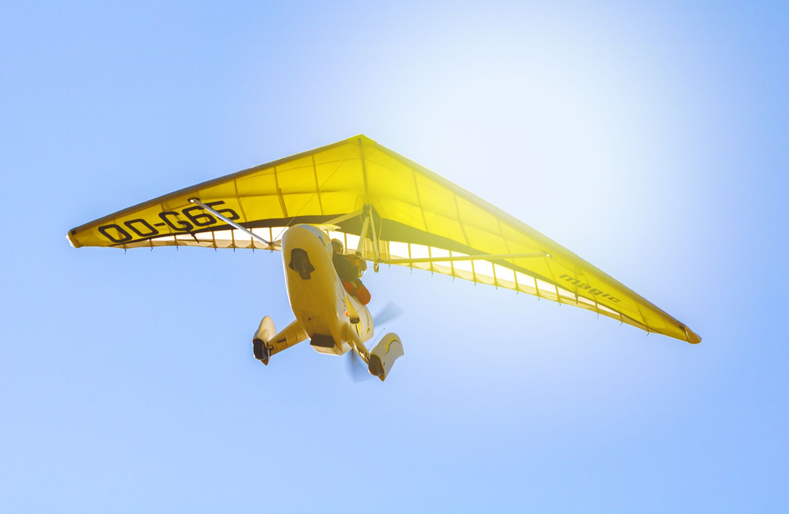 150-600mm F5-6.3 DG OS HSM | Contemporary 015 sample photo. Microlight, aircraft, light aircraft photography