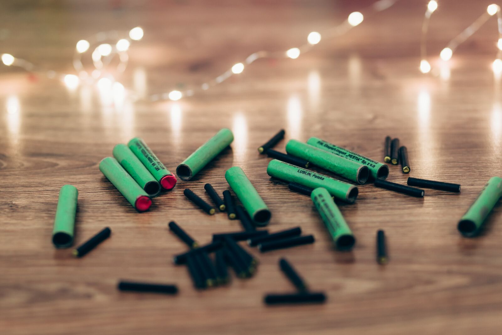 Canon EF 85mm F1.8 USM sample photo. Green, plastic, material photography