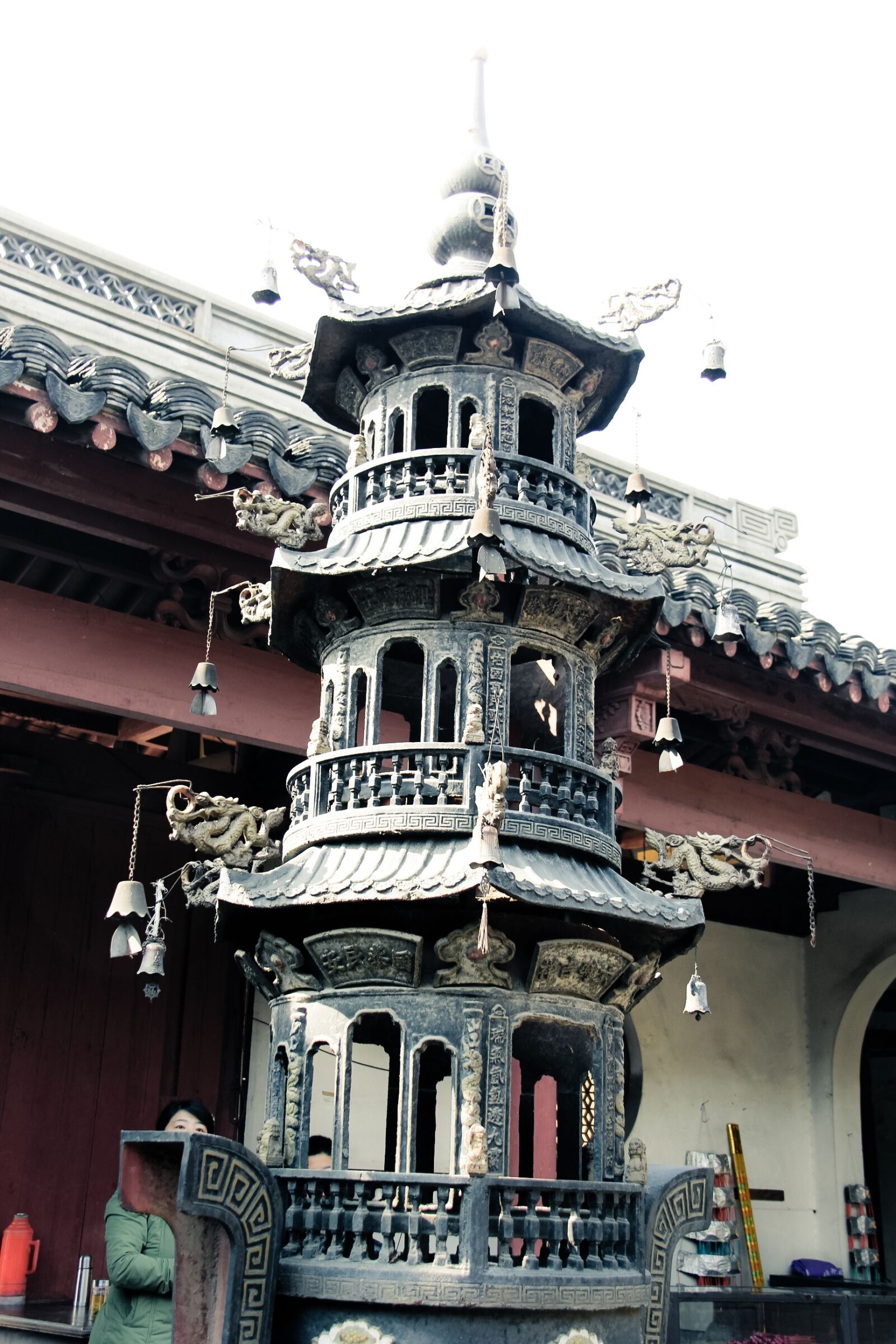 Canon EF-S 18-200mm F3.5-5.6 IS sample photo. Temple, tower, bell photography