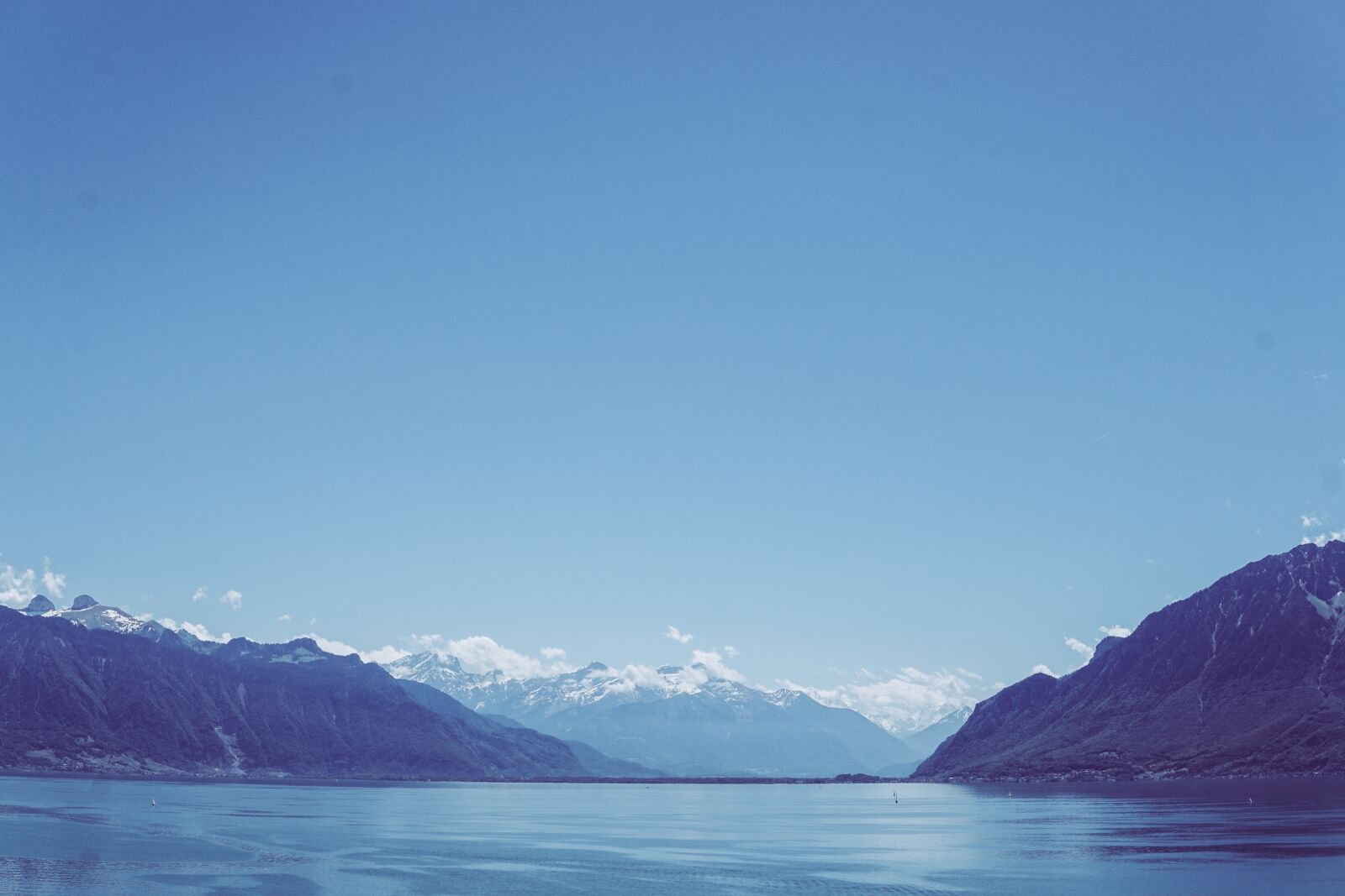 30mm F1.4 DC DN | Contemporary 016 sample photo. Switzerland, lake geneva, lake photography