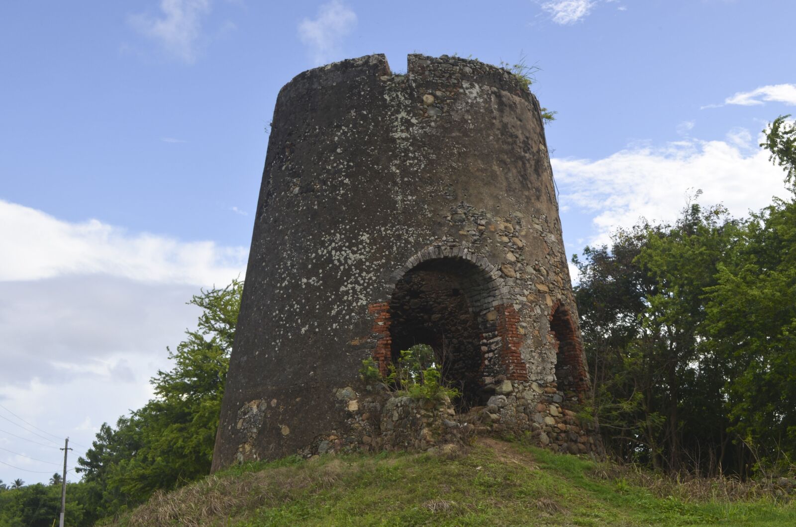 Nikon D5100 sample photo. Village brook, old structure photography