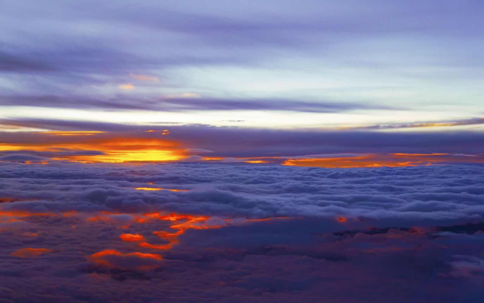 30mm F1.4 DC DN | Contemporary 016 sample photo. Heaven, clouds, sunset photography