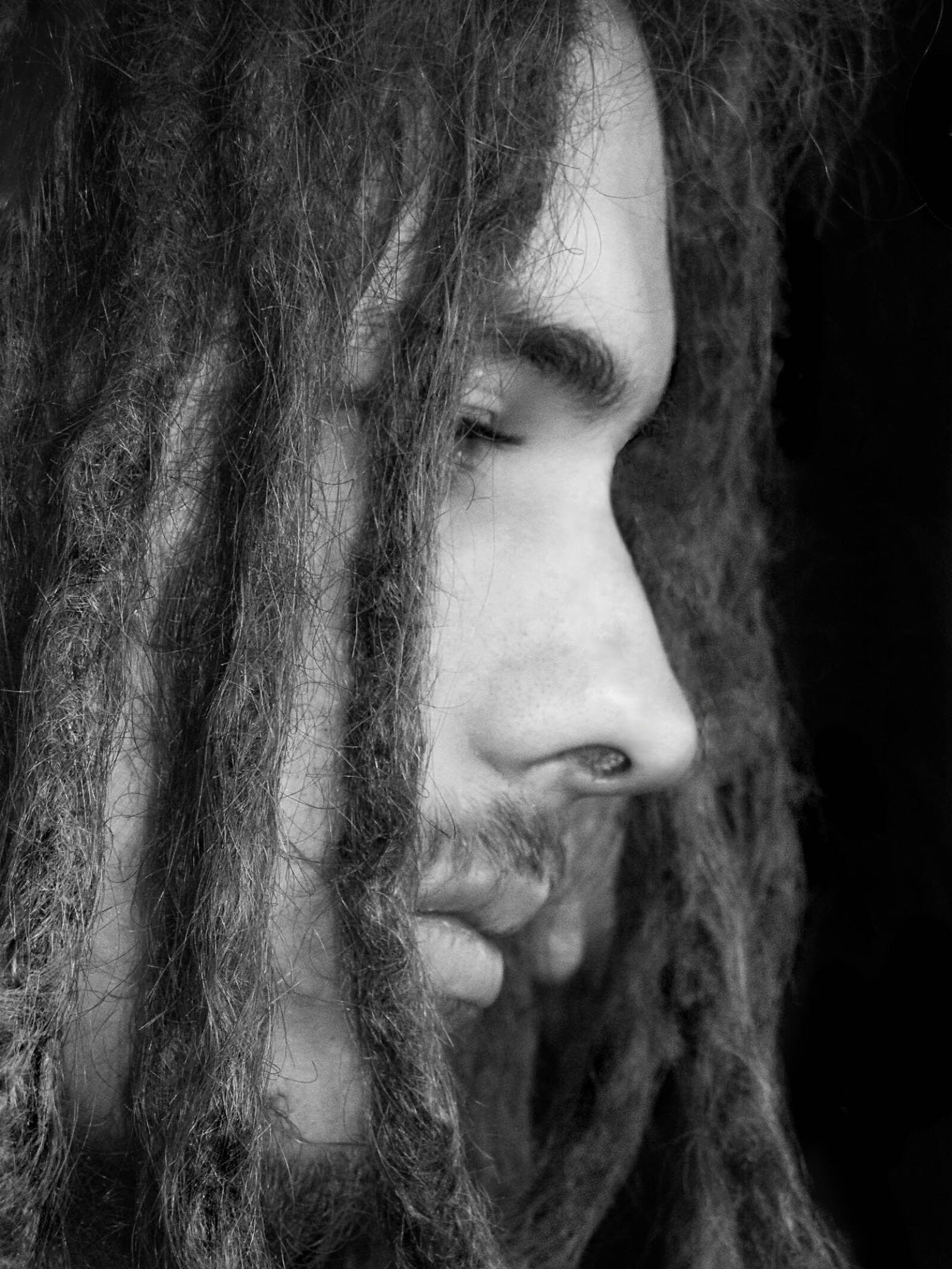 Olympus SP510UZ sample photo. Guy, dreadlocks, man photography