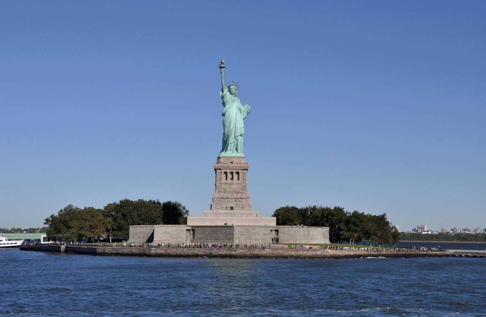 Nikon D90 sample photo. Statue of liberty, liberty photography