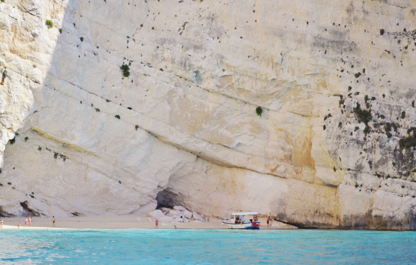 Nikon D3100 sample photo. Beach, blue, boat, landscape photography