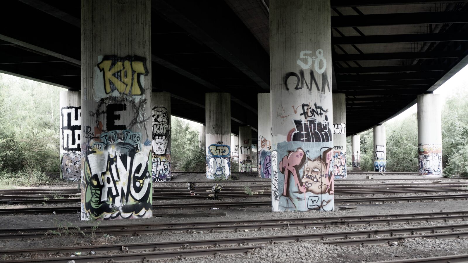Sony a6000 + Sony E 35mm F1.8 OSS sample photo. Bridge, underpass, railroad tracks photography
