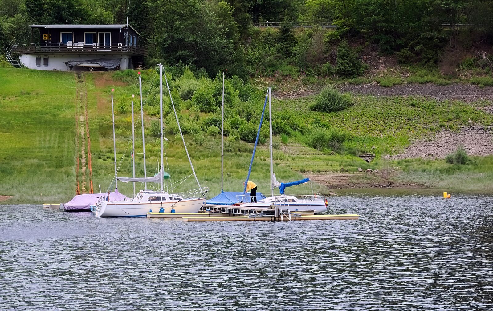 Nikon D7200 sample photo. Dam, resin, sailing boats photography