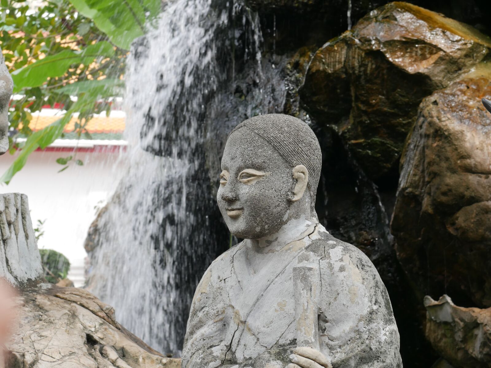 Panasonic Lumix DMC-G85 (Lumix DMC-G80) sample photo. Buddhist, sculpture, calm photography