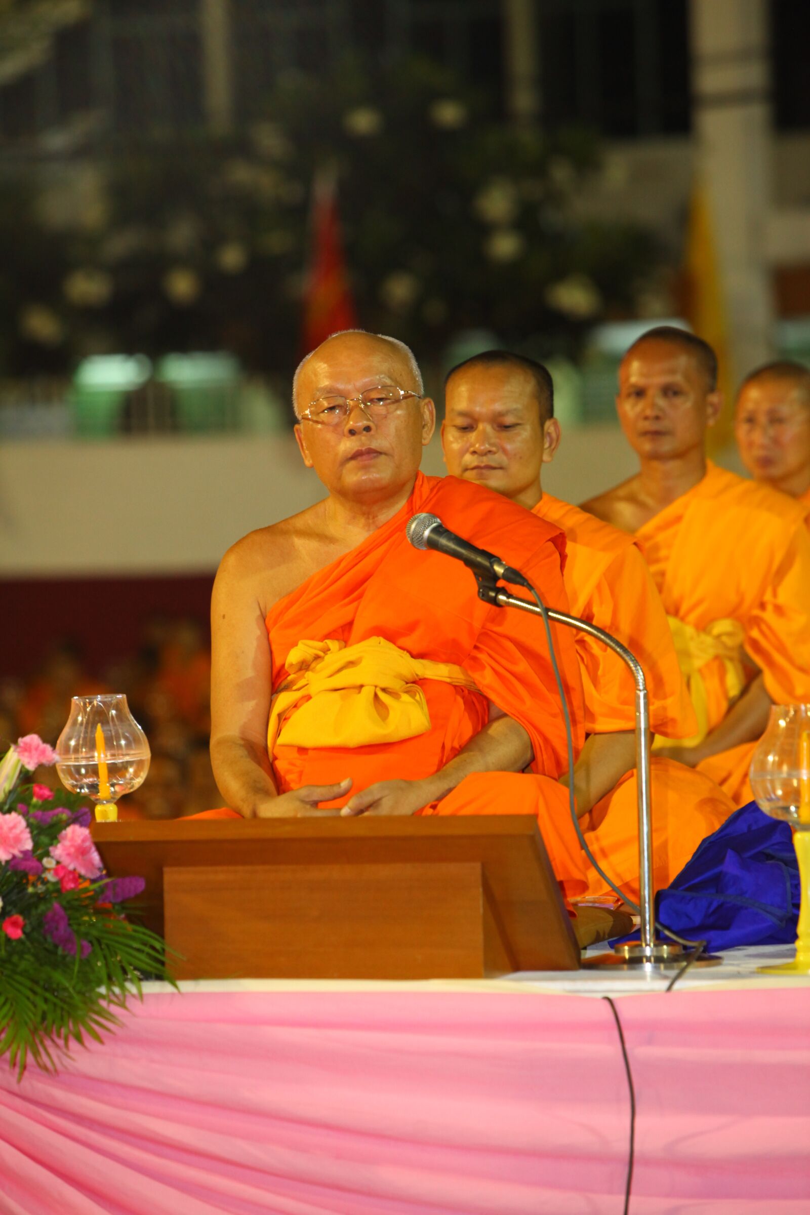 Canon EOS 5D Mark II sample photo. Buddhists, monks, orange photography