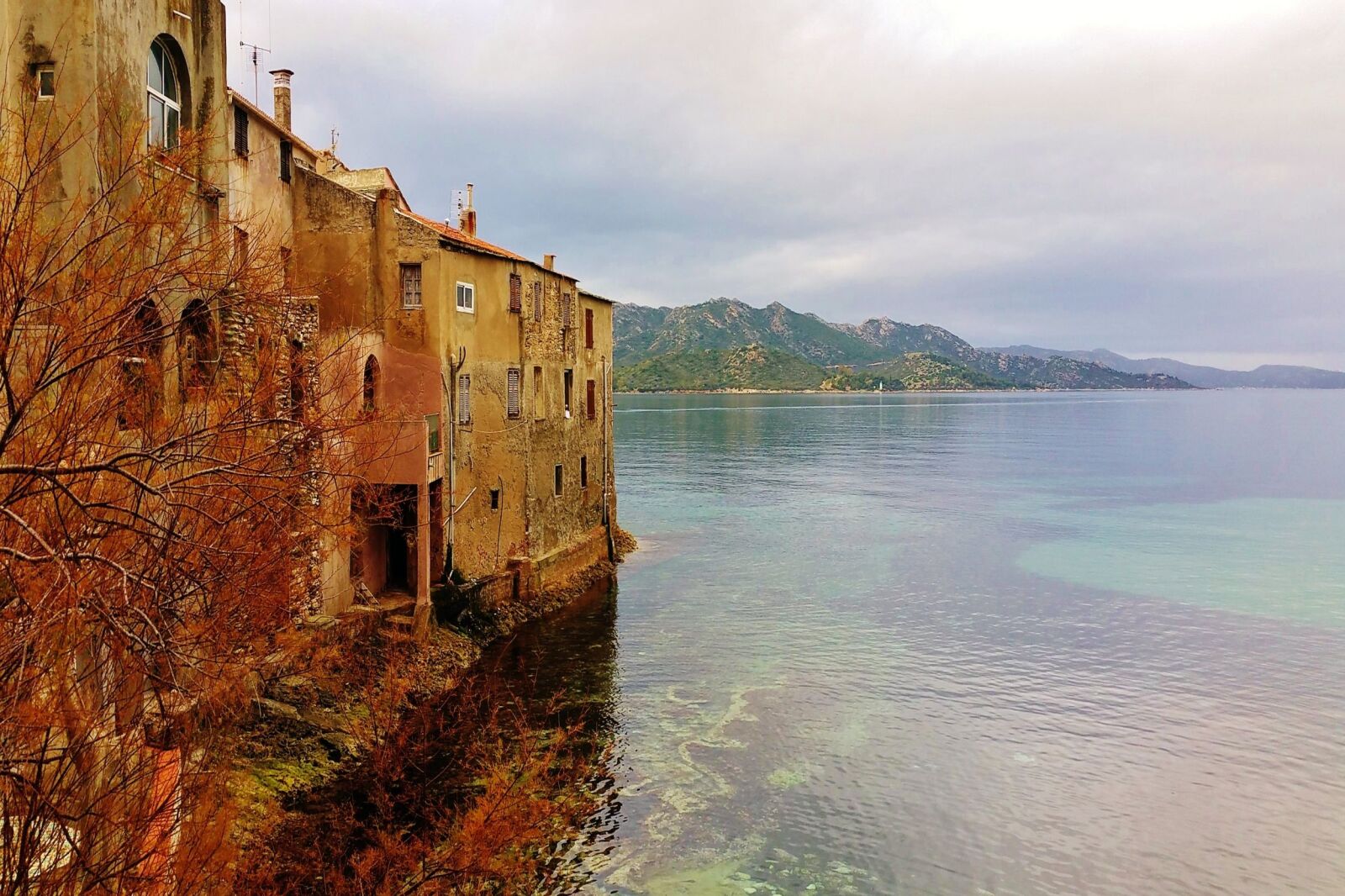 Samsung Galaxy S5 LTE-A sample photo. Corsican, island of beauty photography