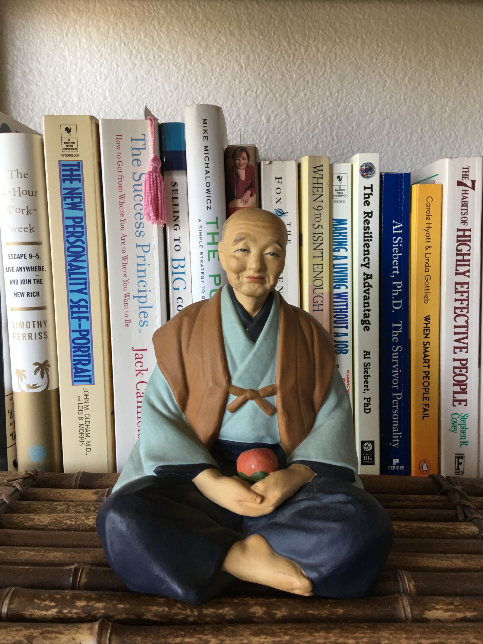 Apple iPhone 6s Plus sample photo. Statue, asian man, meditative photography