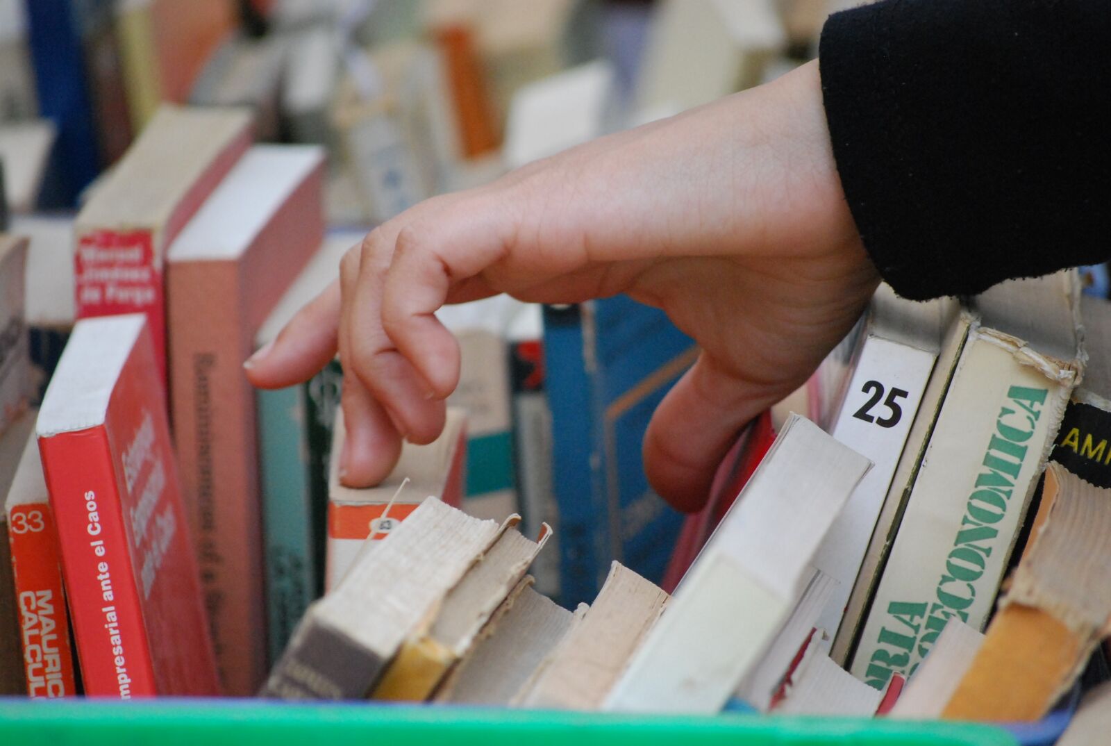 Nikon D60 sample photo. Books, literature, reading photography