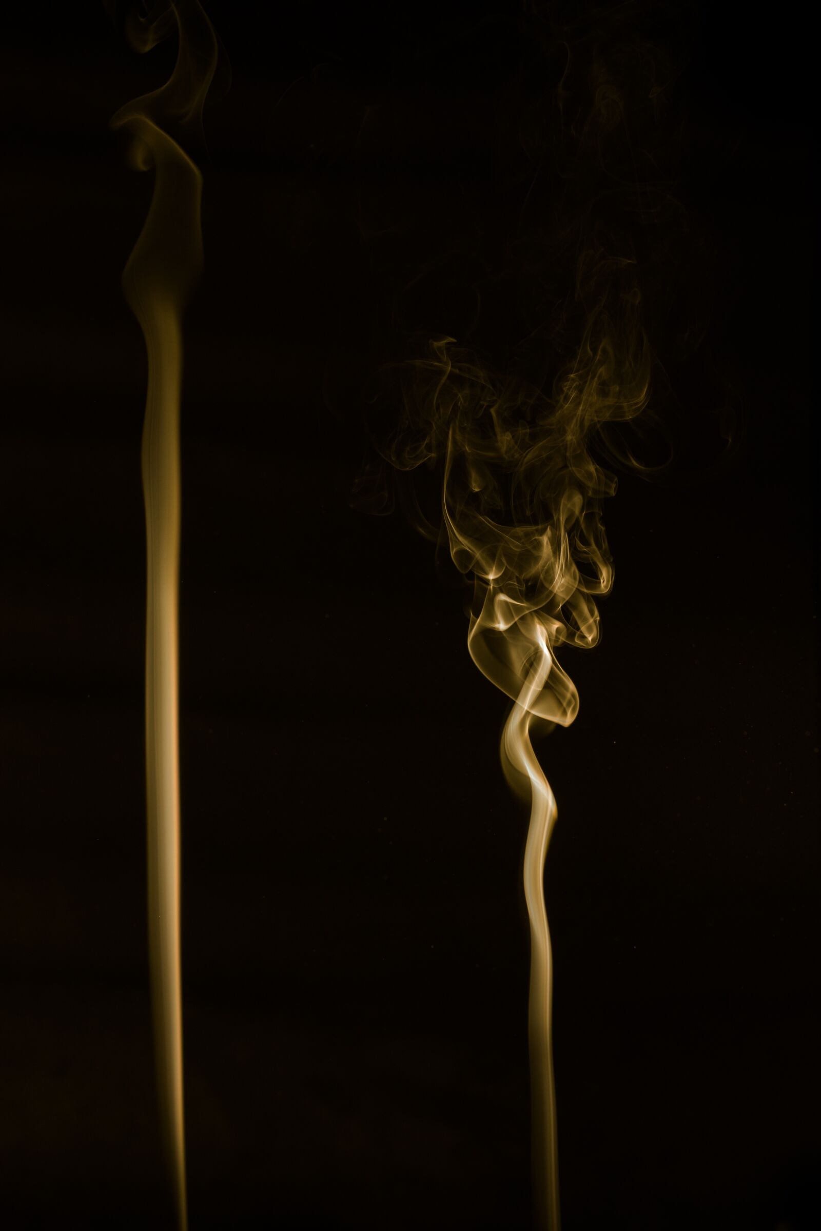 Canon EOS R sample photo. Smoke, fire, burning photography