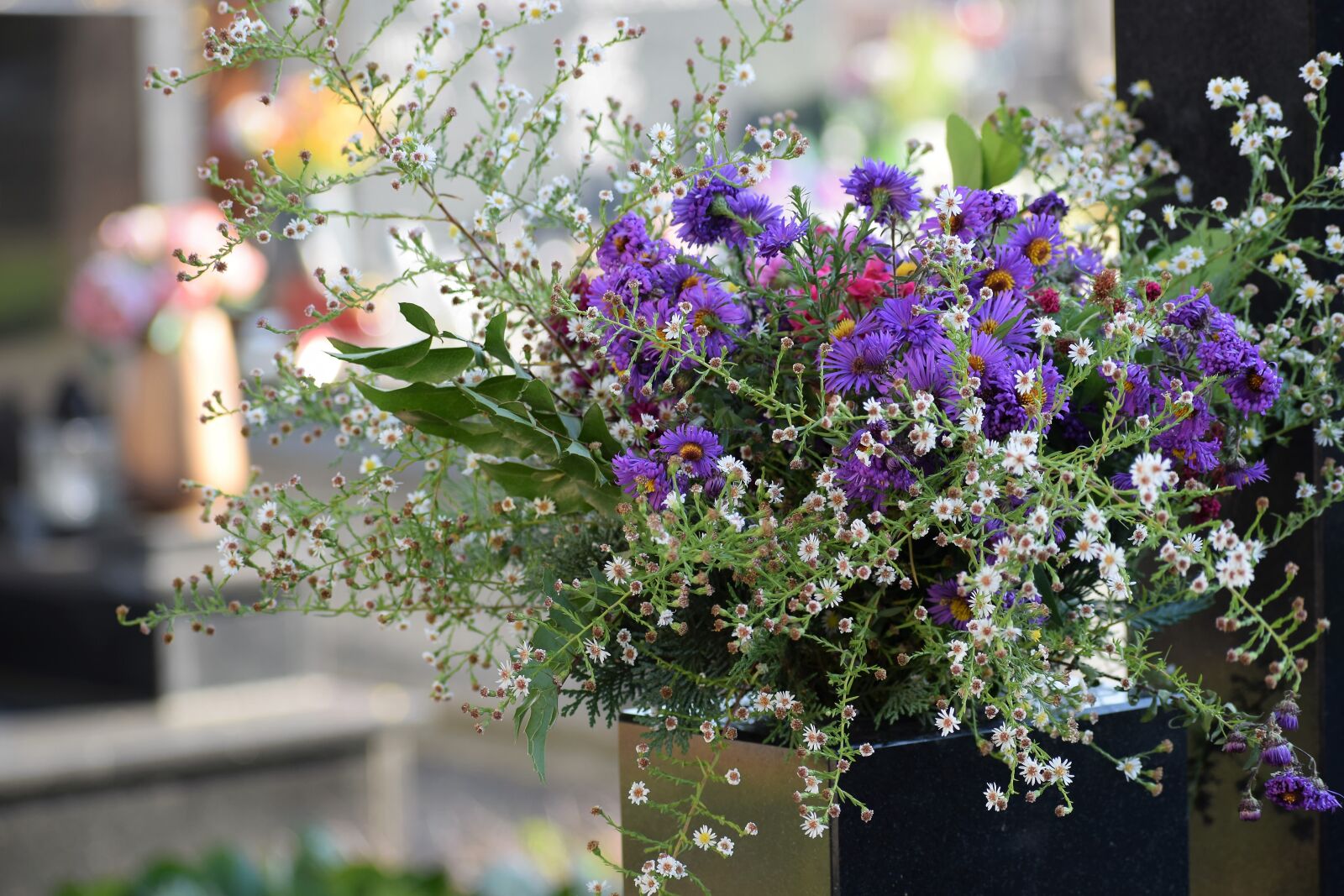 Nikon D3300 sample photo. Flower decoration, vase, gravestone photography