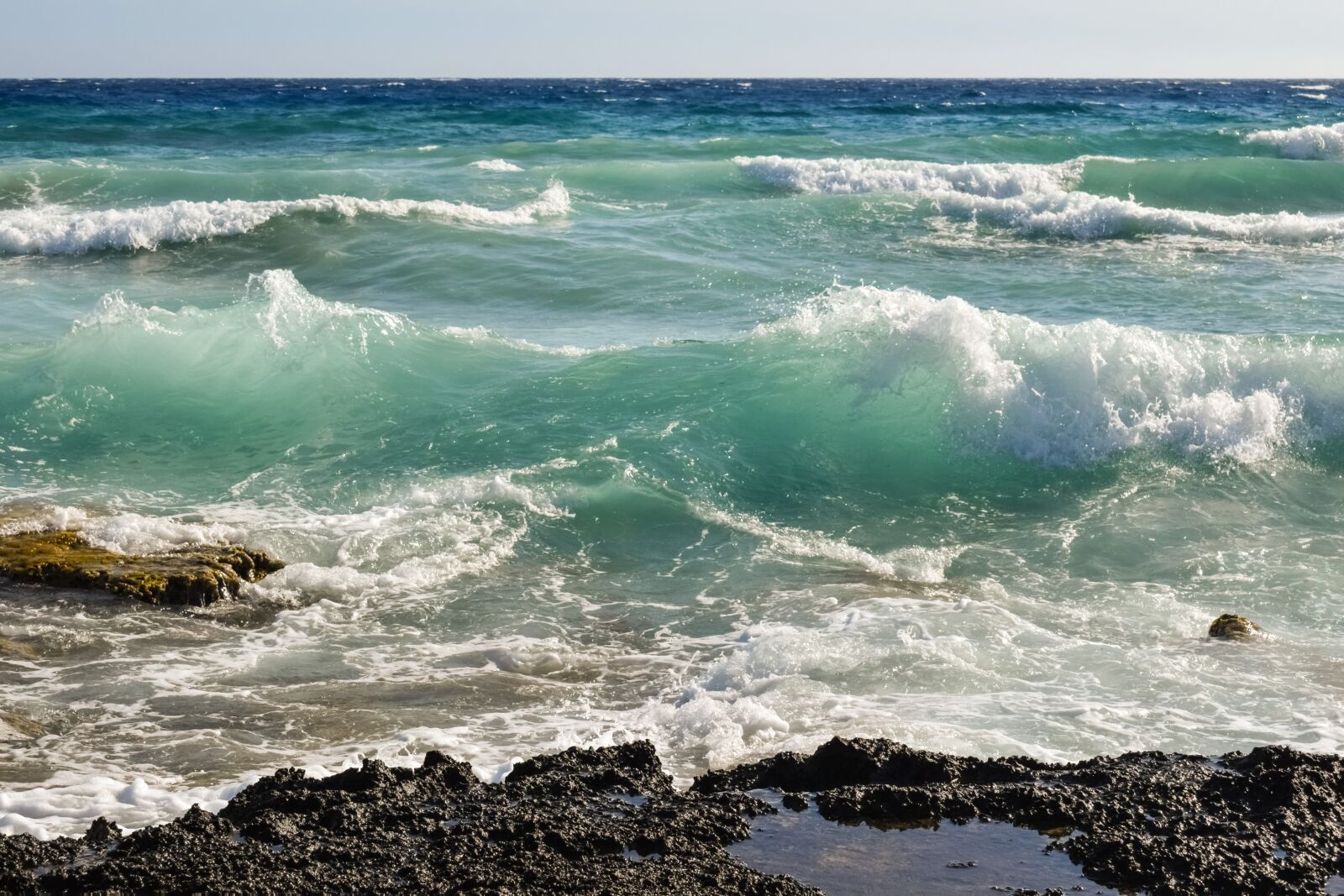 Nikon D3300 sample photo. Rocky coast, wave, sea photography