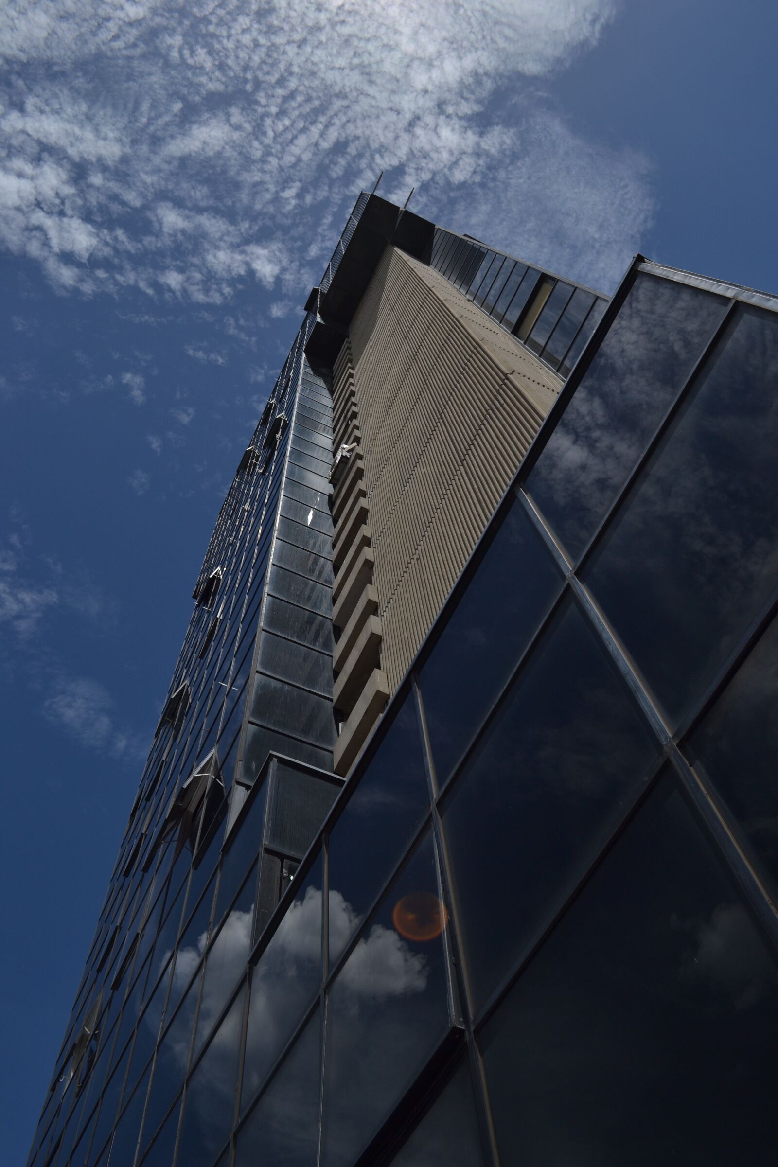 Nikon D3100 sample photo. Office tower, valencia, venezuela photography