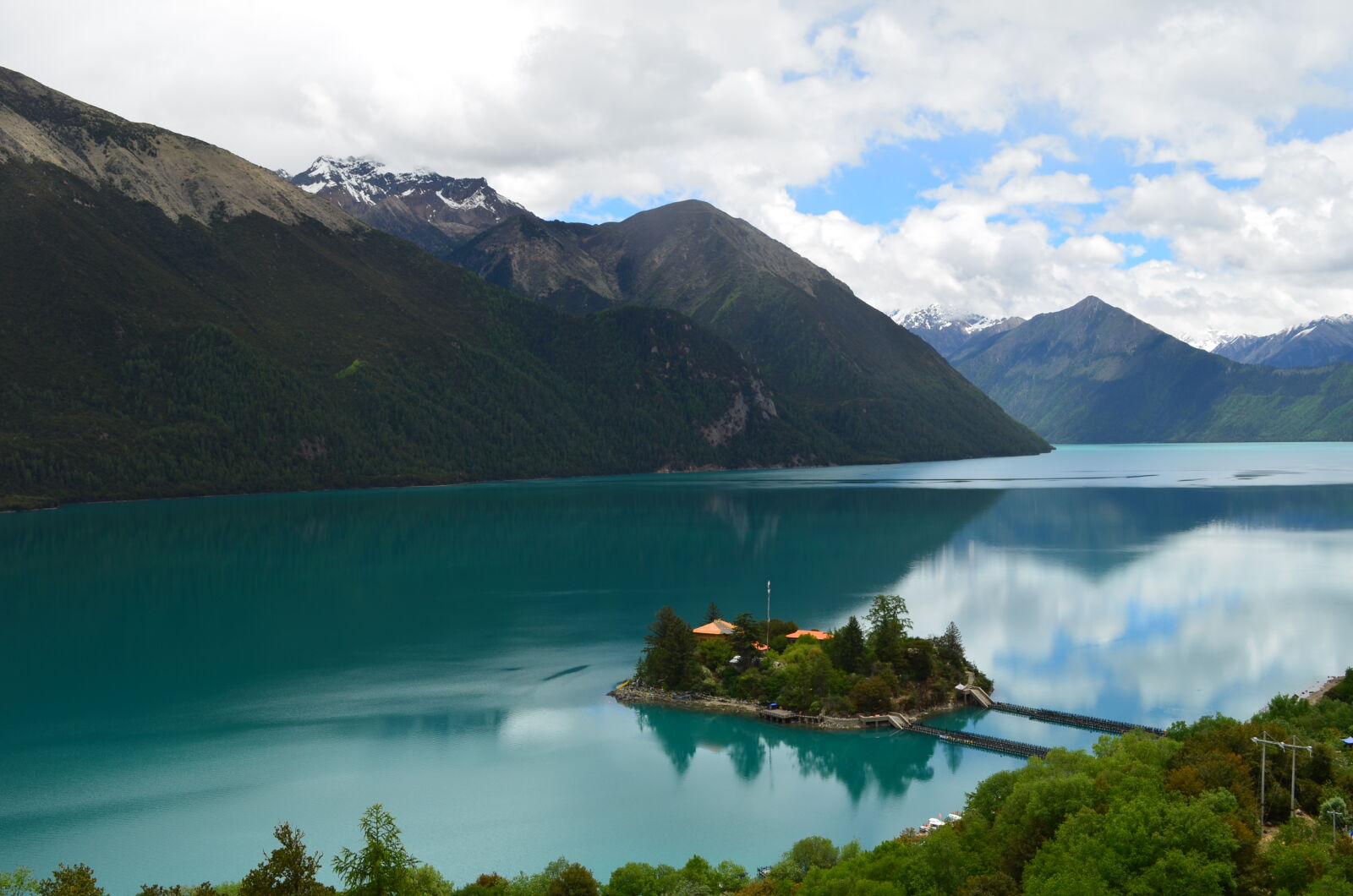 Nikon D5100 sample photo. Lake photography