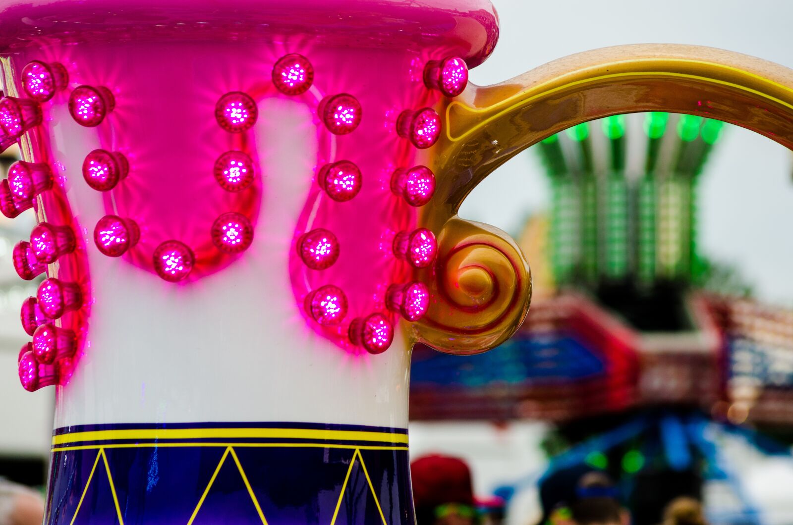 Nikon D7000 sample photo. Funfair, teacups, amusement park photography