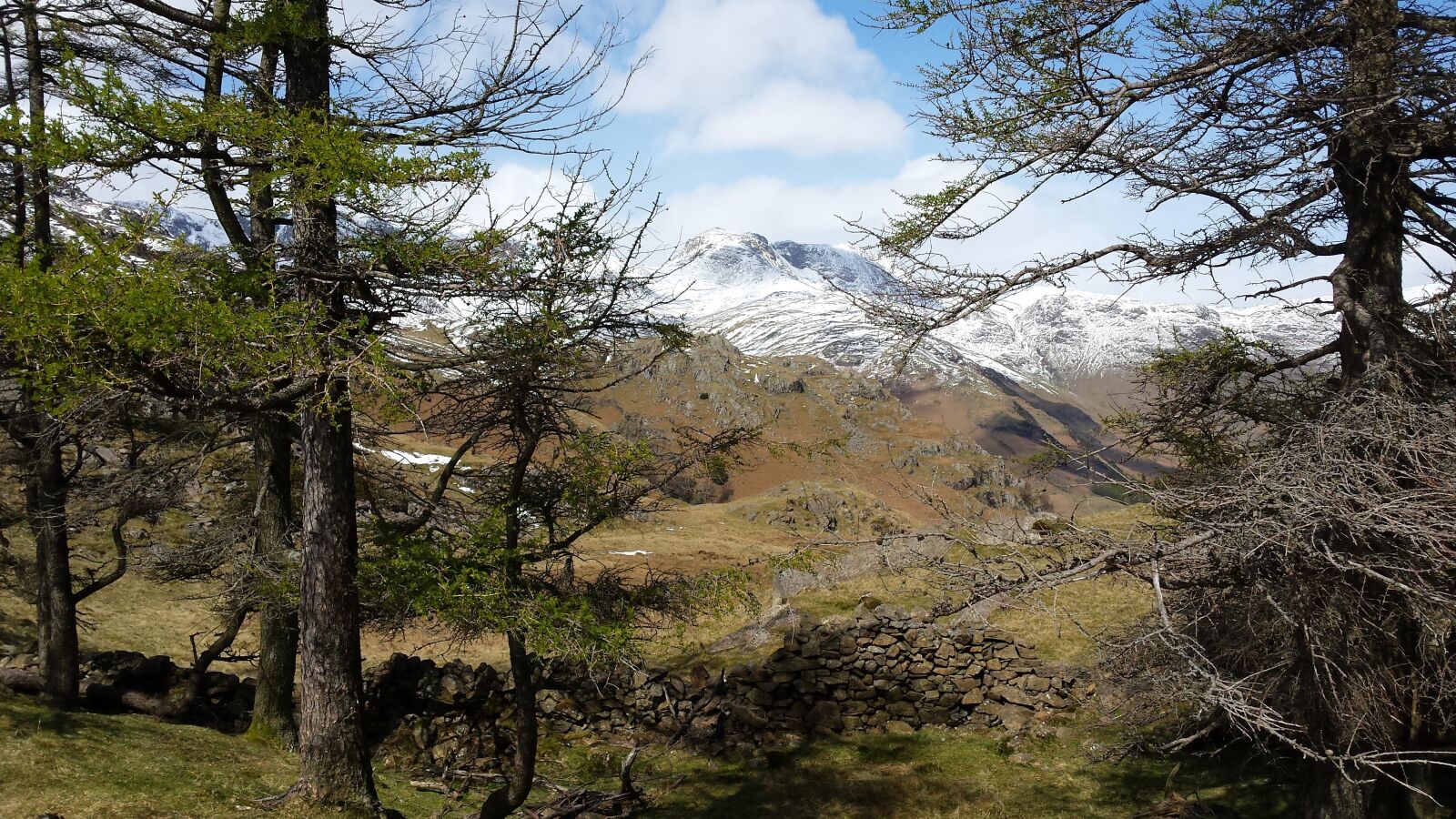 Samsung Galaxy S4 sample photo. Lake district, england, bowfell photography