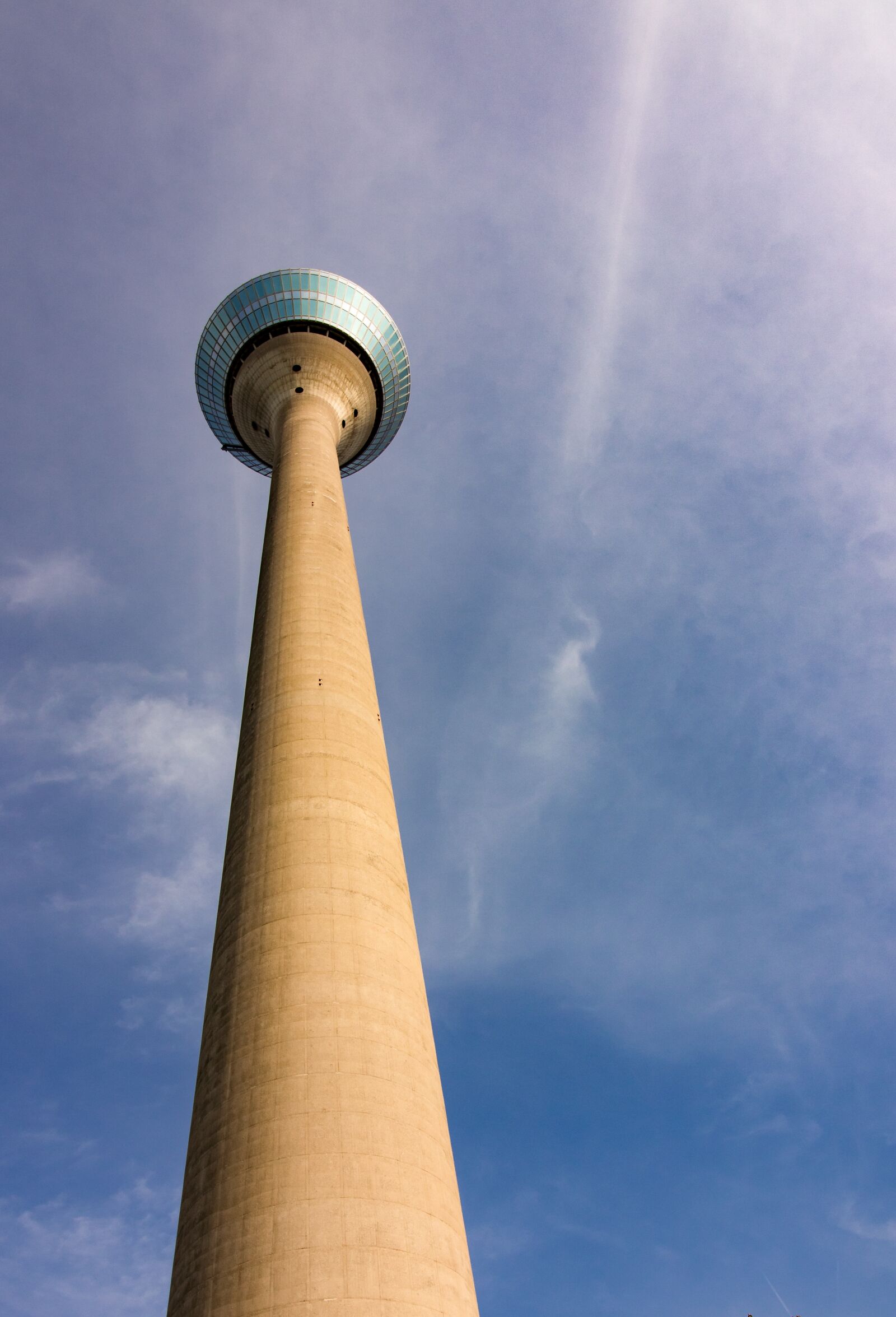 Canon EOS 80D sample photo. D sseldorf, tv tower photography