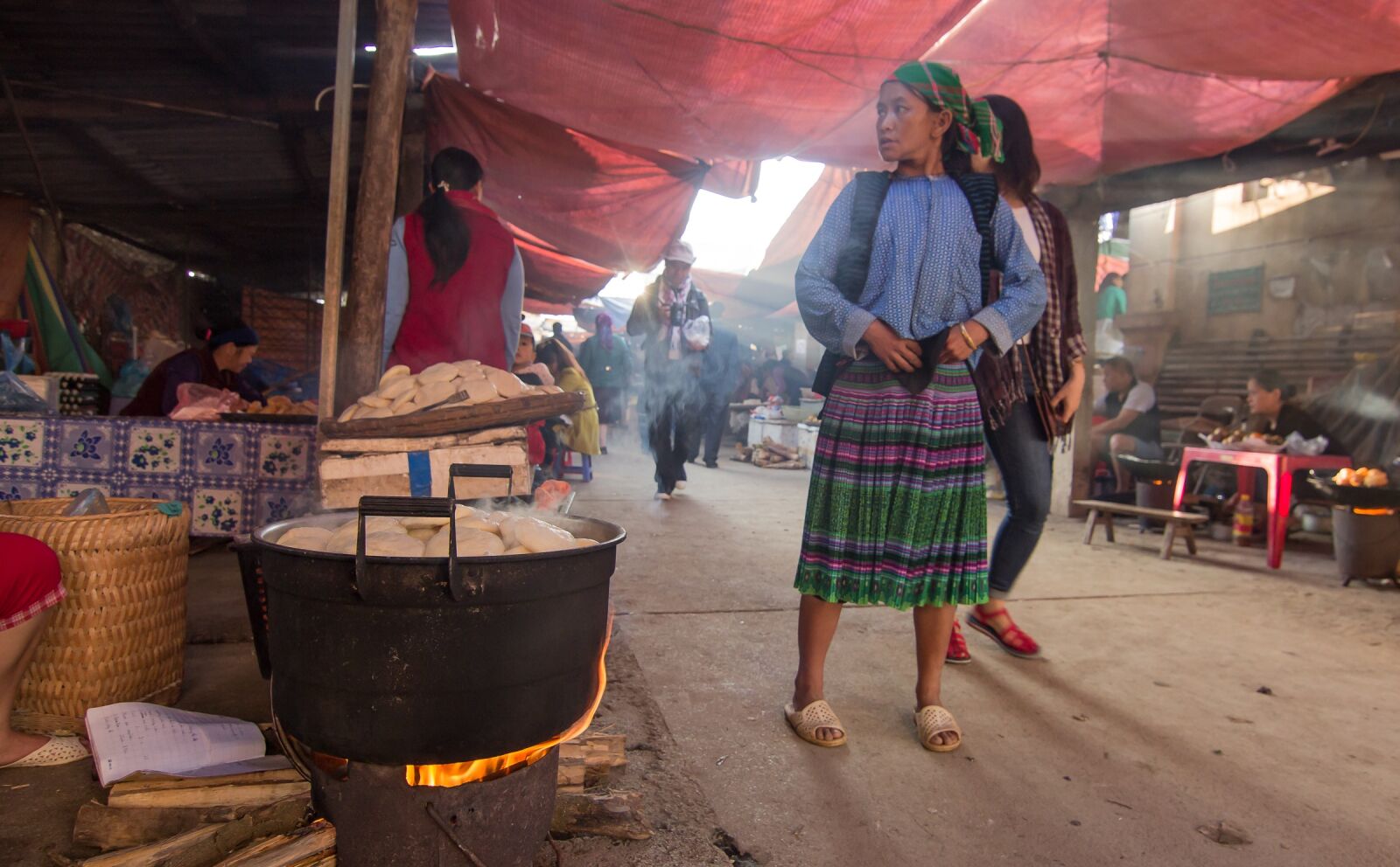 Canon EOS 600D (Rebel EOS T3i / EOS Kiss X5) sample photo. Food, market, vietnam photography