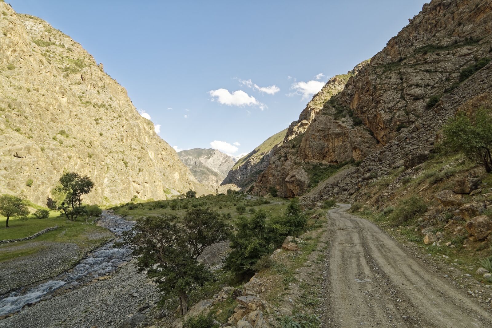 Nikon D500 sample photo. Tajikistan, šingtal, river photography