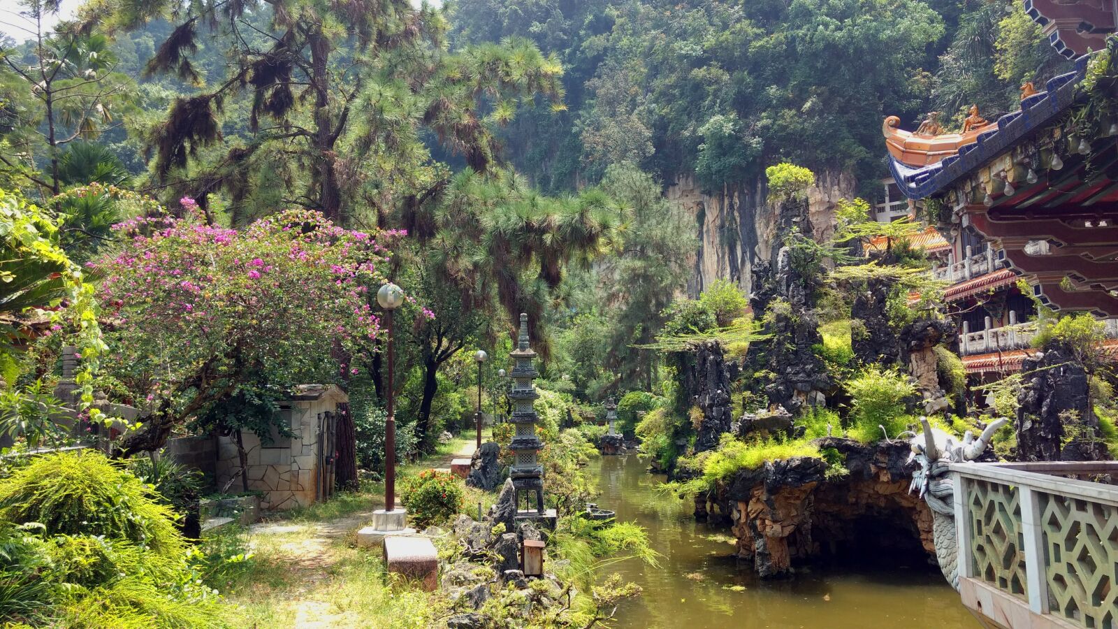 Motorola Moto G (4) sample photo. Malaysia, temple, religion photography